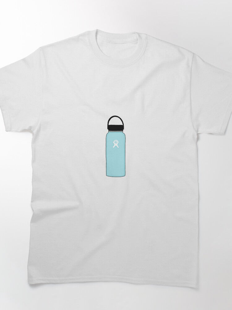 water bottle Classic T-Shirt