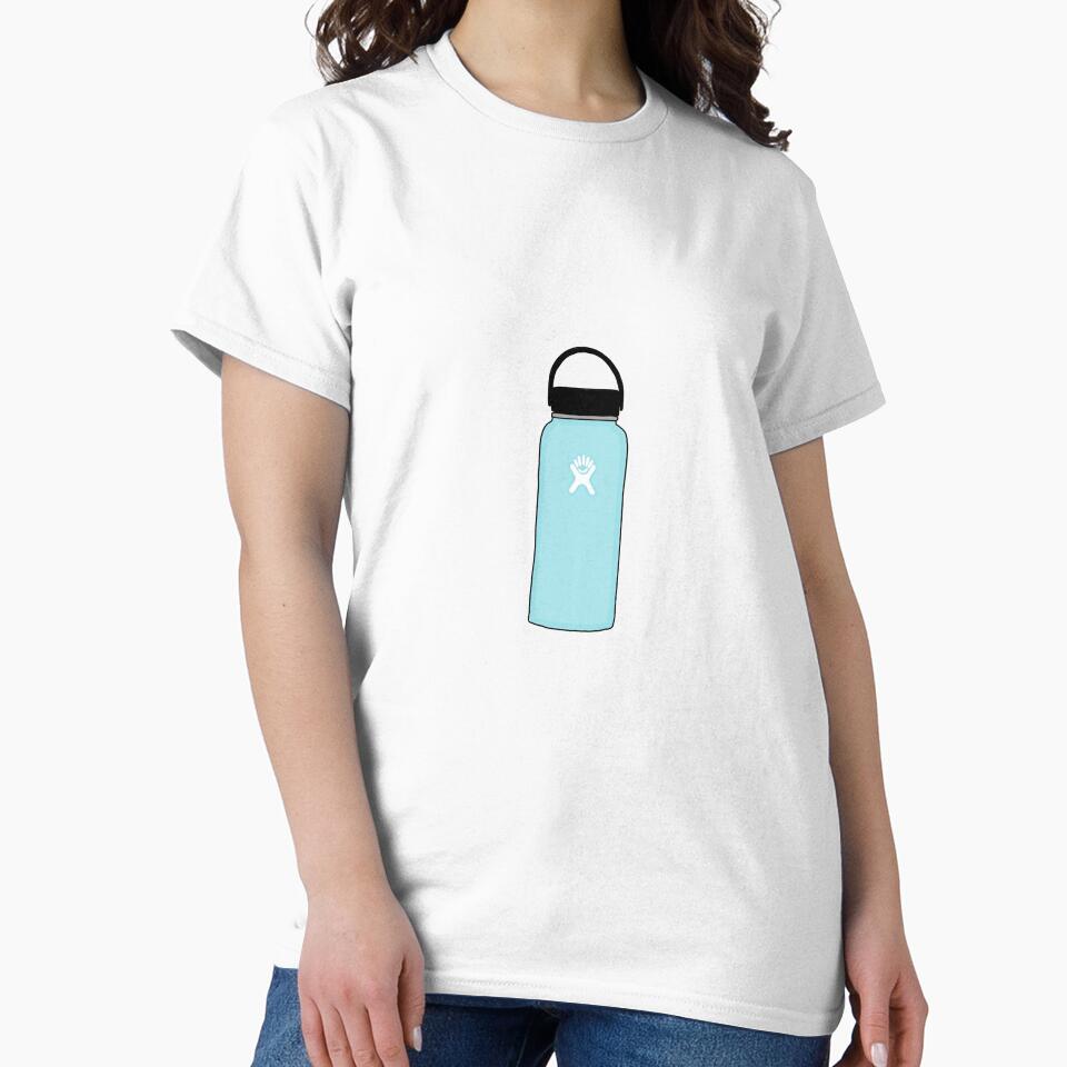 water bottle Classic T-Shirt
